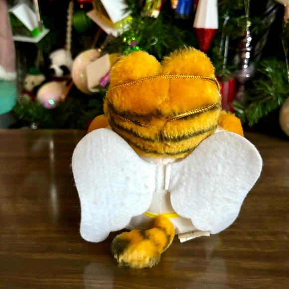 Vintage 1978 McDonald Garfield Angels Christmas Stuffed Animal - Picture 2 of 4